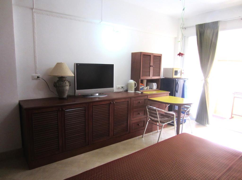 Dao Studio Apartments Patong Экстерьер фото